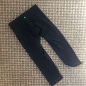 Lululemon Wunder Under Crops